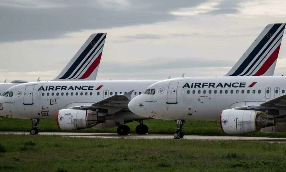 Θρίλερ στους αιθέρες με πτήση της Air France με αναγκαστική προσγείωση